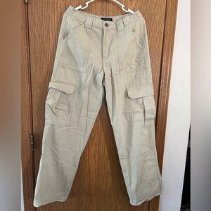 Green Aeropostale cargo jeans, never worn(too big)